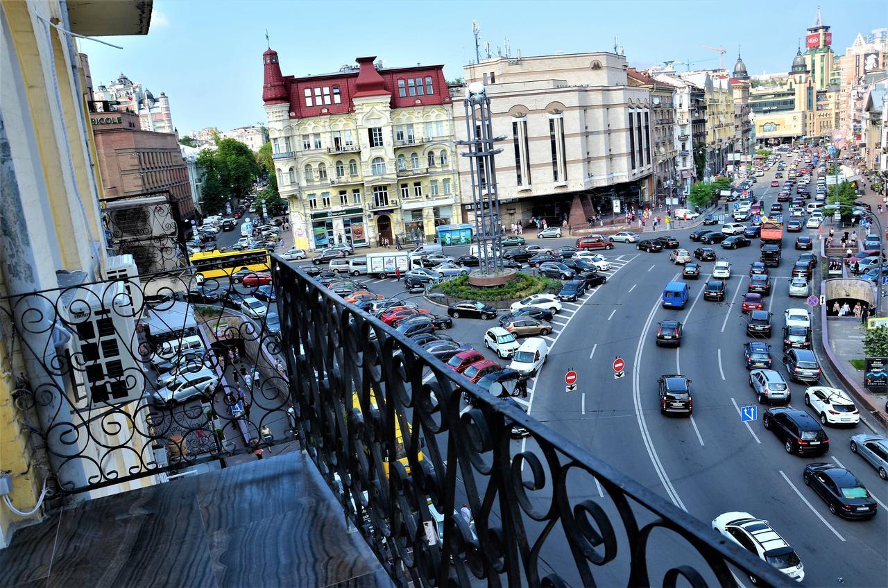 Aparthotel Center 3*